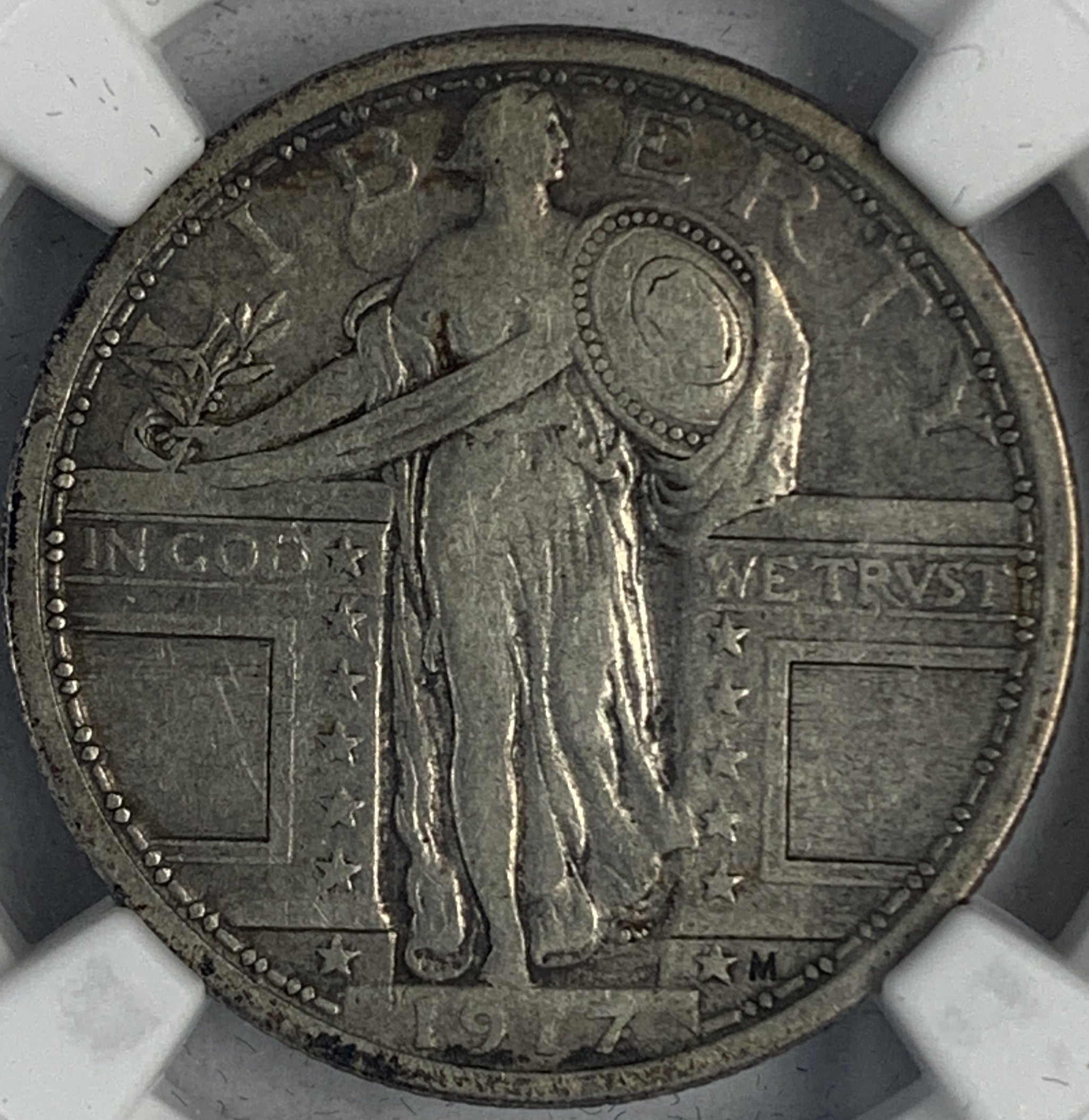 thumbnail interactive-video image 1 of Whitman Classic Coin Album: U.S. Liberty Standing Quarters 1916-1930 1 of 2